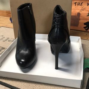 Jessica Simpson heeled bootie